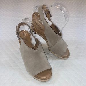 Franco Sarto Julien Suede Sandals with Cork Heel, Espadrilles. Sz 8.5 Like New